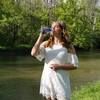 angelina_121214